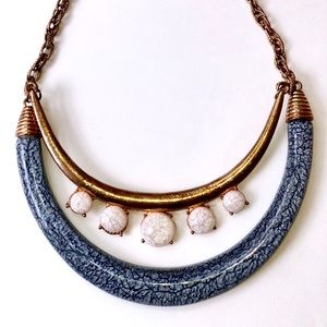 GOLD PLATTED STATEMENT NECKLACE